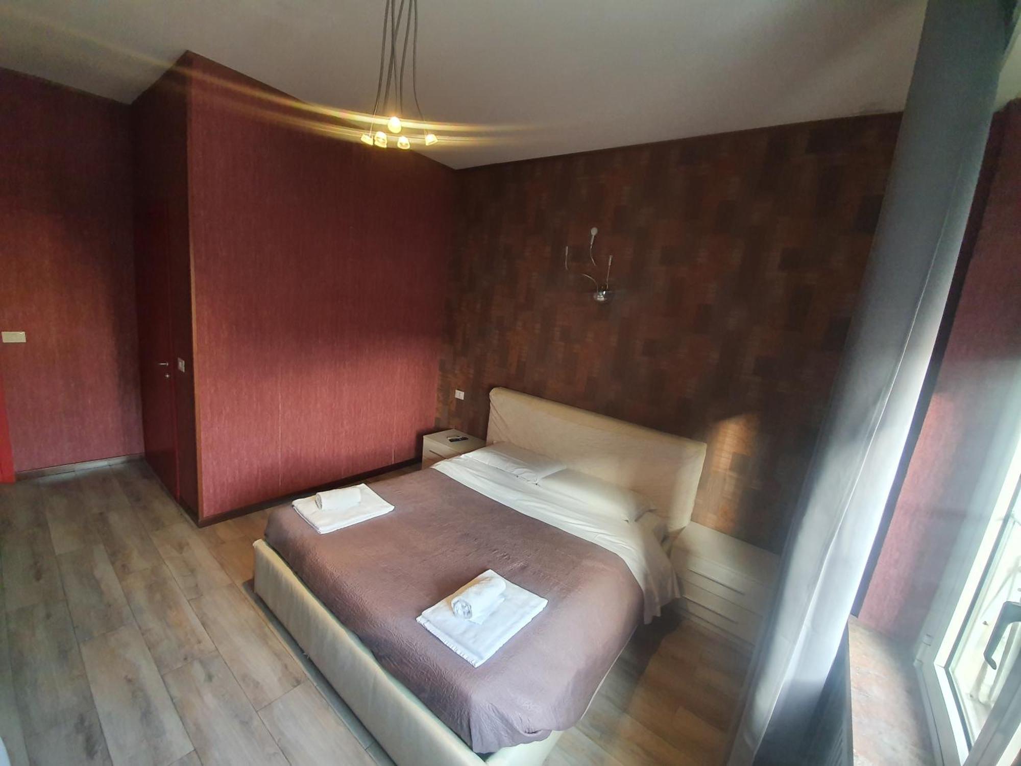 Отель Sira House Milano Экстерьер фото