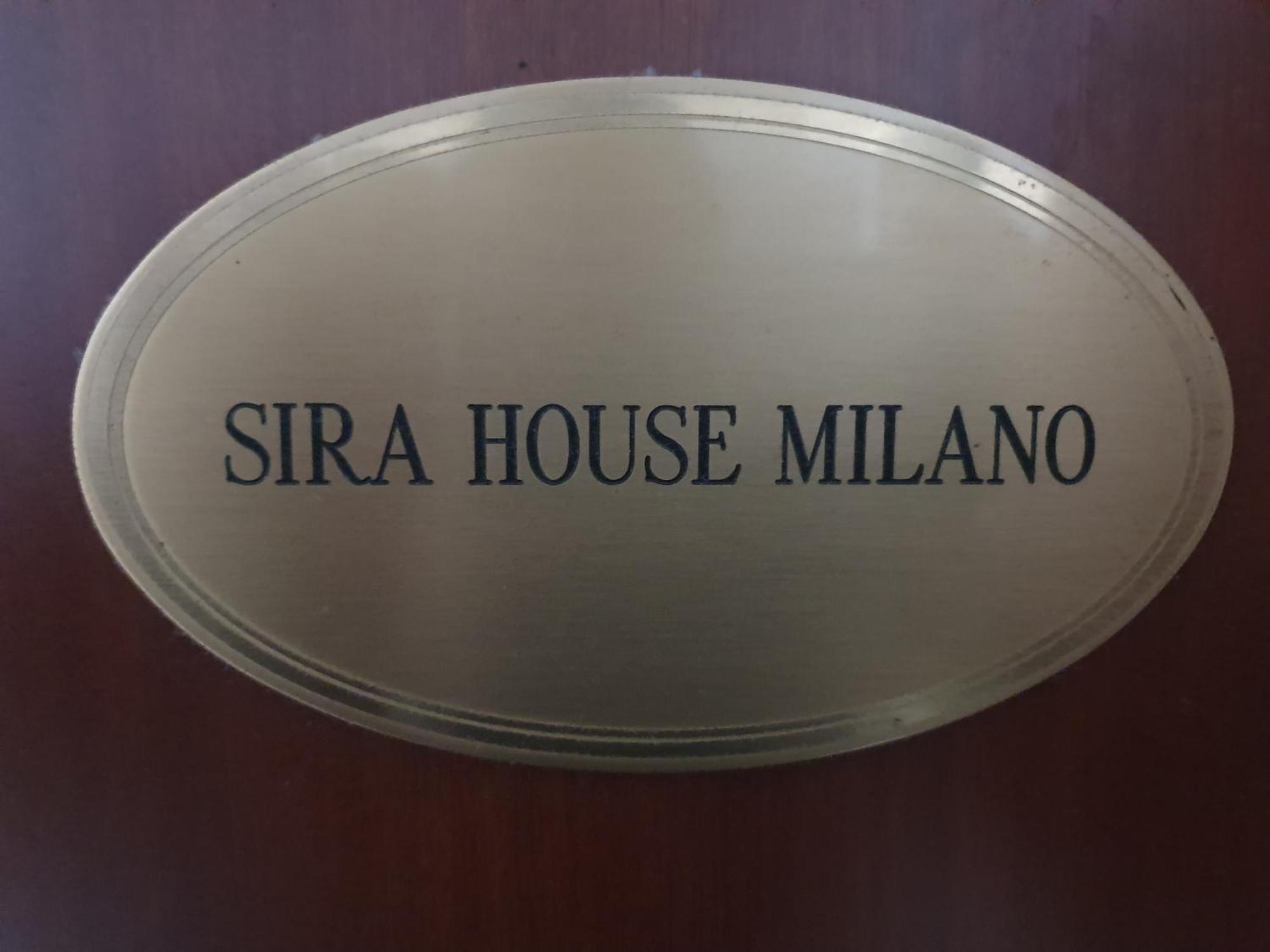 Отель Sira House Milano Экстерьер фото